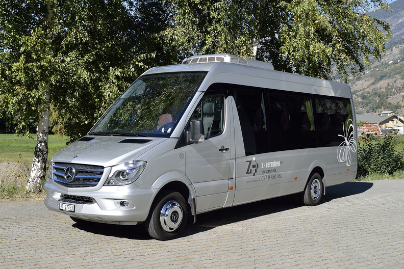 taxizentrale-z-zerzuben-dienstleistung-minibus
